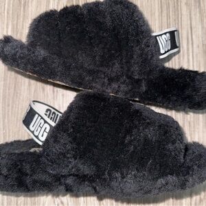 Black Ugg Slippers